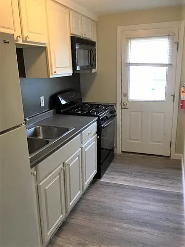 127 Mussey St #C Photo 1