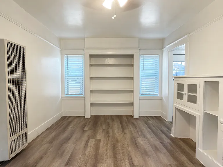 1360 Euclid Ave #8 — Photo 5