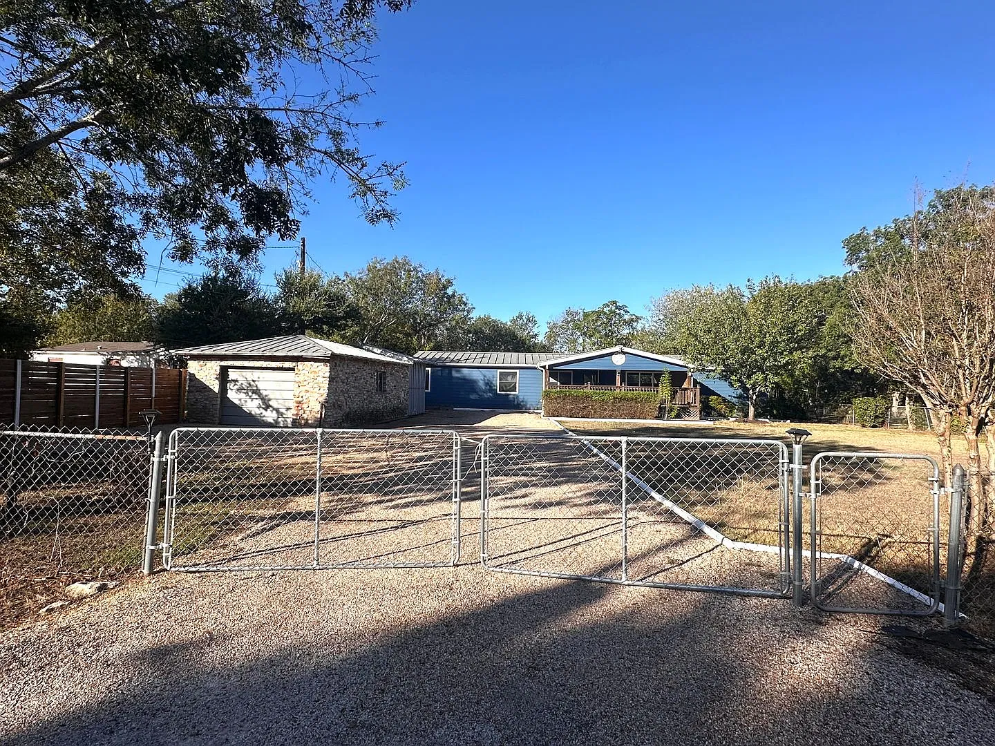Rare find: a well-maintained, single-story, 4 bedrooms, 2.5 baths home on a large private lot in ... — Photo 1