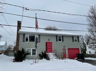 90 Platts Ave, Manchester, NH 03109