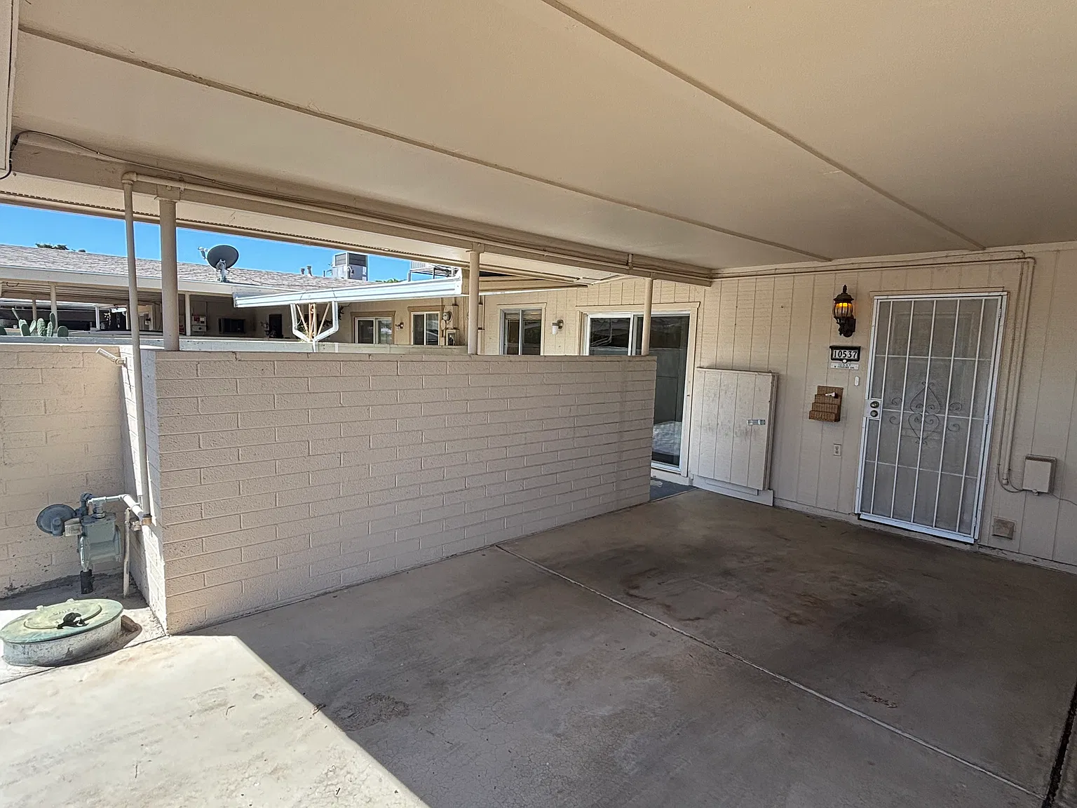10537 W Coggins DR, Sun City, AZ 85351 — Photo 2
