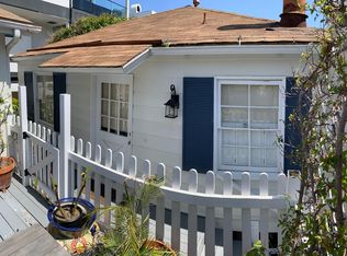 221 28th Pl, Manhattan Beach, CA 90266