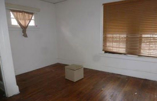 3rd image of 3337 Hazelwood St