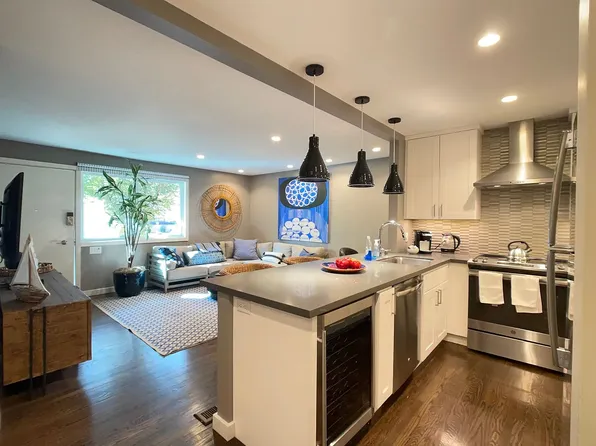 200 Waverley St #2, Menlo Park, CA 94025