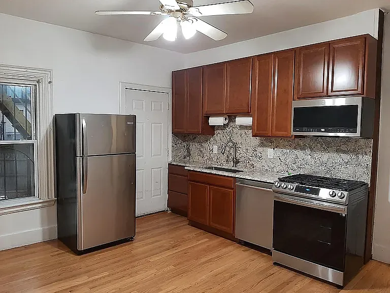 6 Sewall St #3