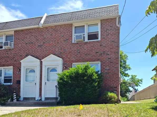 208 N Sylvania Ave, Jenkintown, PA 19046