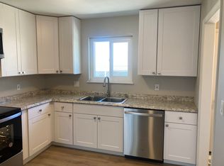 996 Roberts St, Reno, NV 89502