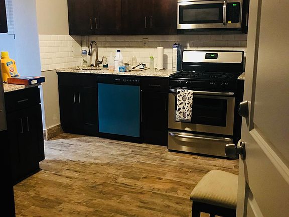 5th image of 4042 Wilder Ave