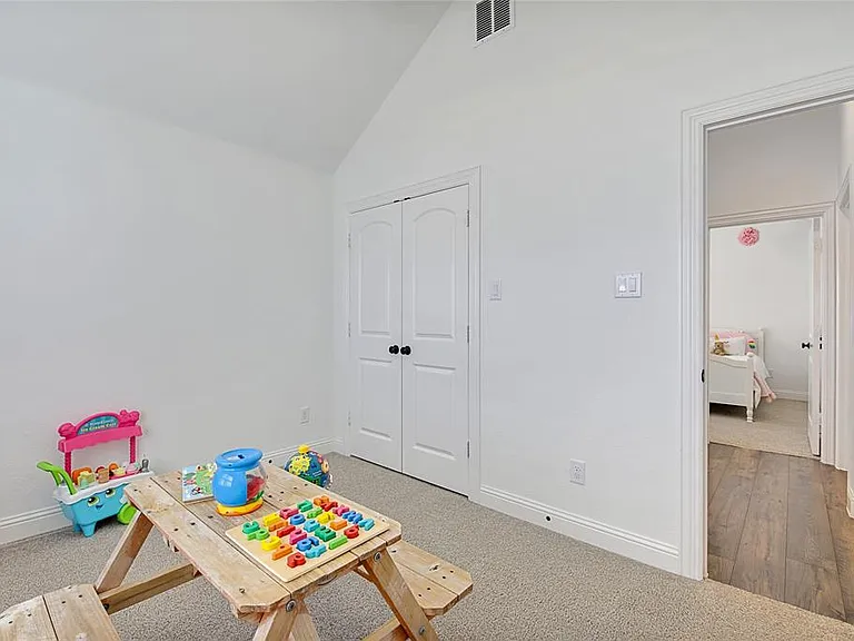 4020 Highplains Dr — Photo 30