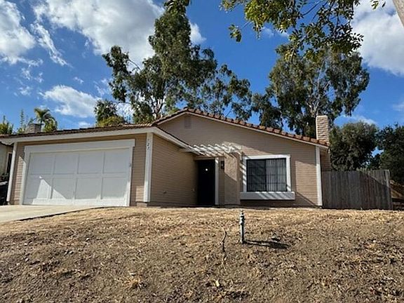 2nd image of 727 Valley Crest Dr