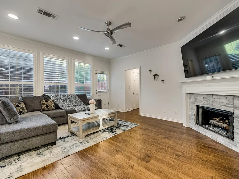 17258 Stedman Dr — Photo 11