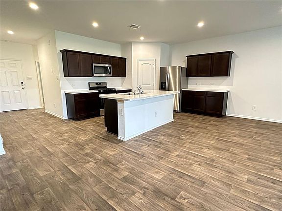 3rd image of 20822 Marigold Meadow St