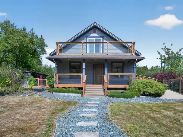 3911 E Connecticut St, Bellingham, WA 98226