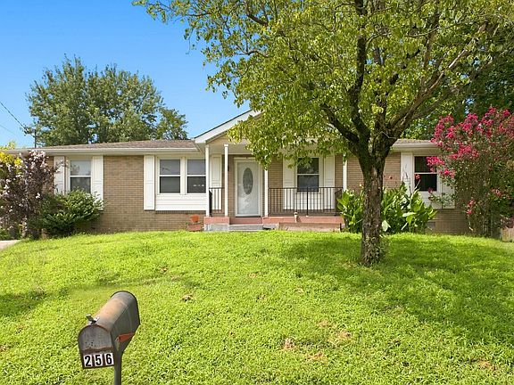3rd image of 256 Coleridge Ct
