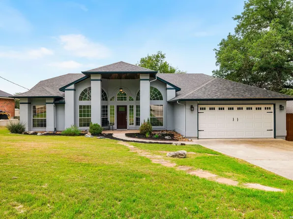 1122 Midnight, San Antonio, TX 78260