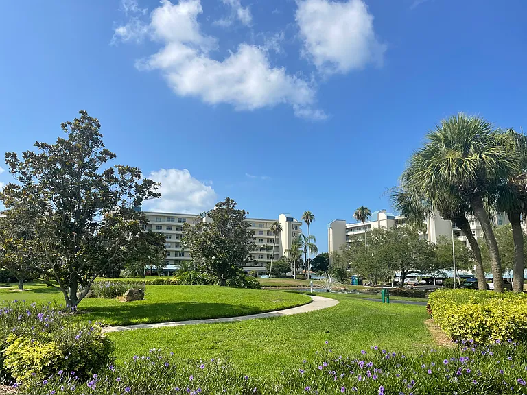7872 Sailboat Key Blvd S — Photo 40