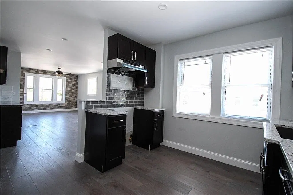 1 bed, 1.0 bath, 750 sqft, $1,375 — Photo 3