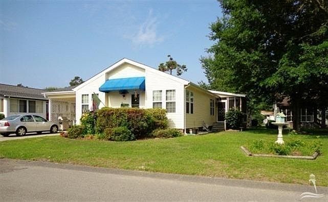 1st image of 510 Leeward Way SW