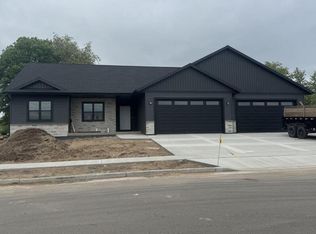 1358 Academy DRIVE, Holmen, WI 54636