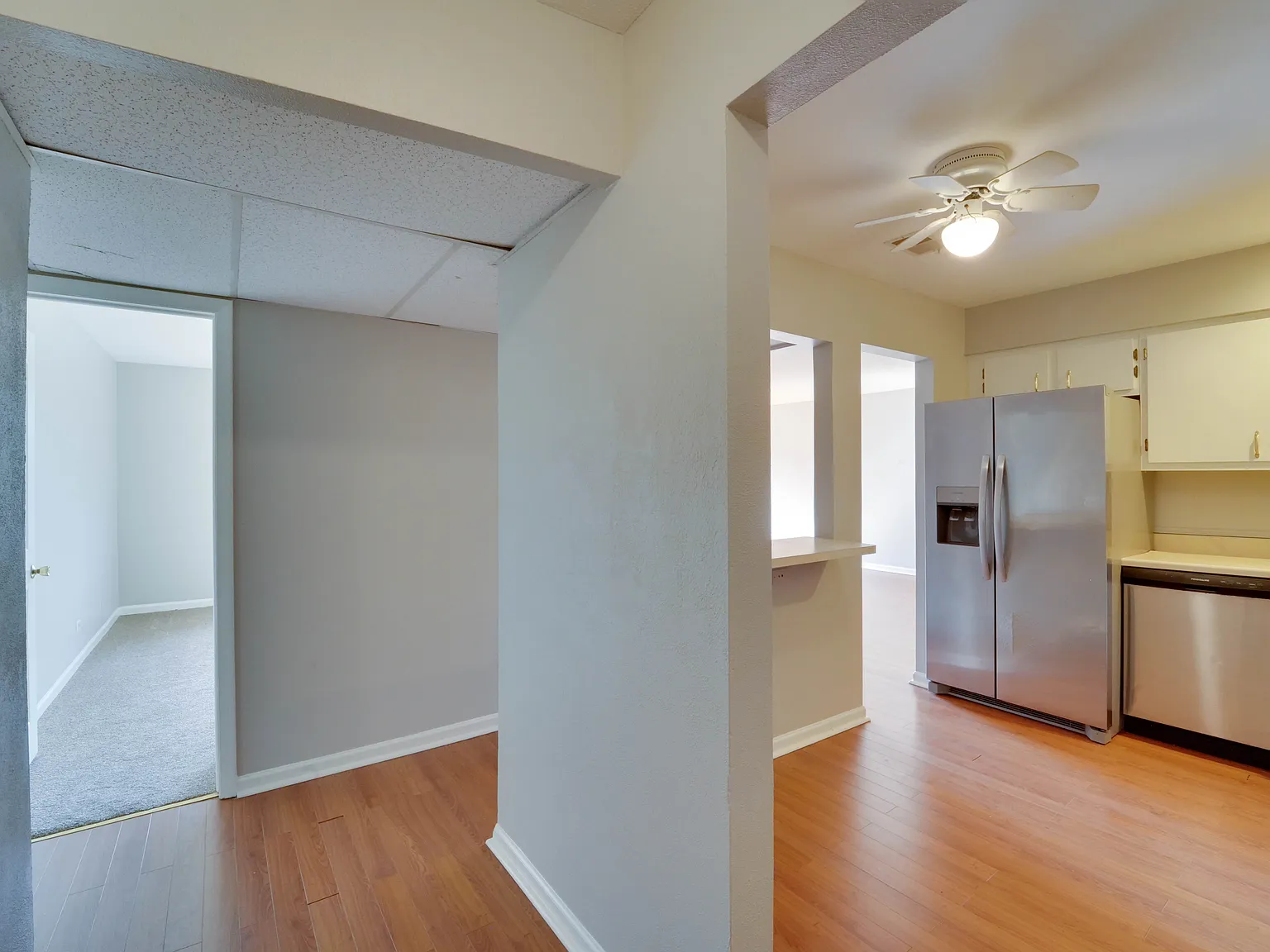 2 bed, 1.5 bath, $1,650 — Photo 2