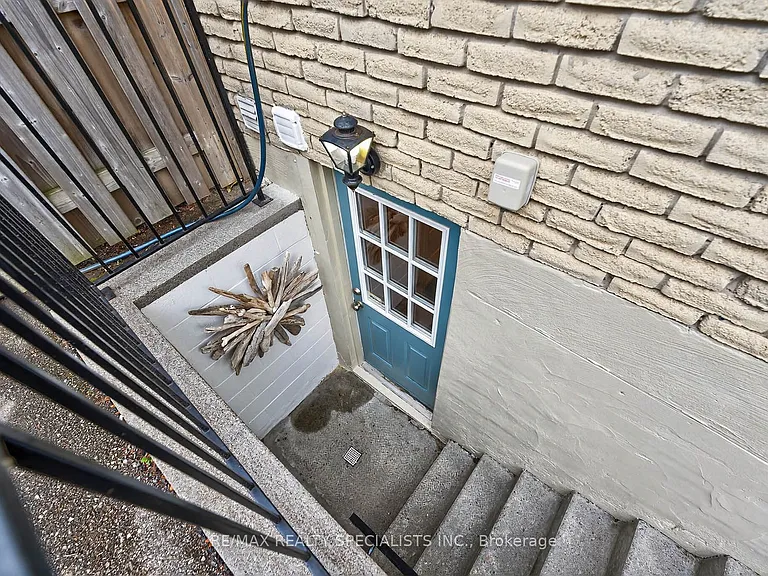 1912 Bonnymede Dr #LOWER — Photo 6