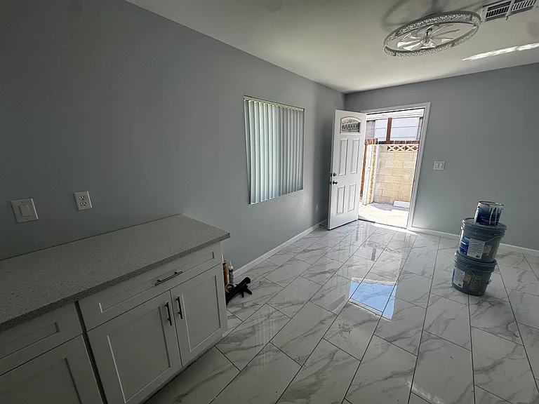 6924 Cobblestone Ave — Photo 3