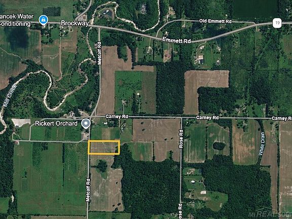 3rd image of Vacantland Metcalf Rd