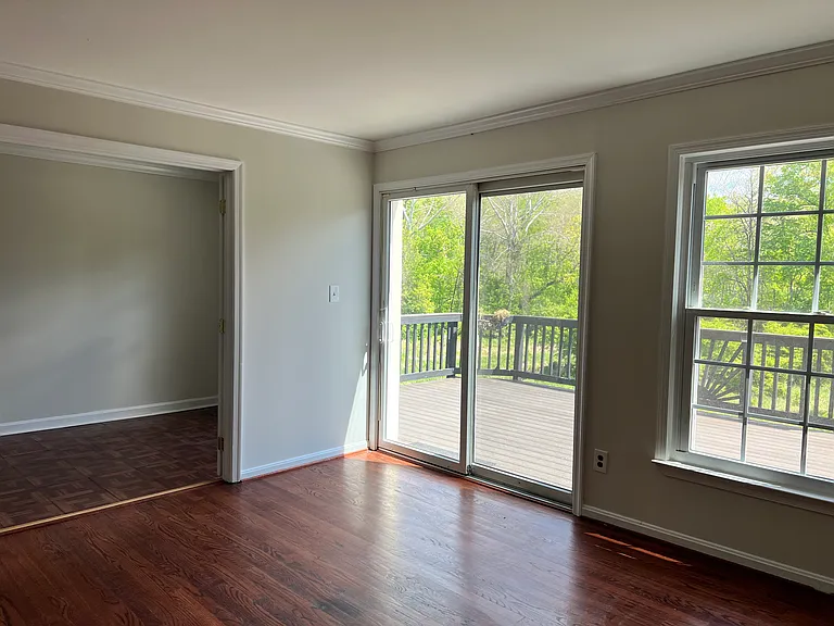 516 Meadow Hall Dr #516 — Photo 17