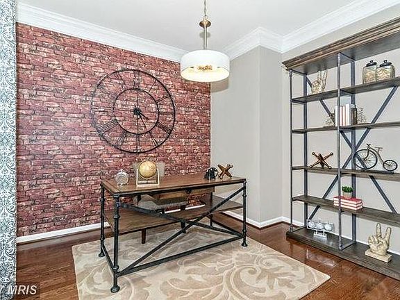 Office / Flex Room on the Main 1st Floor