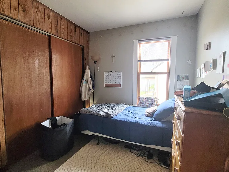 Bedroom #1