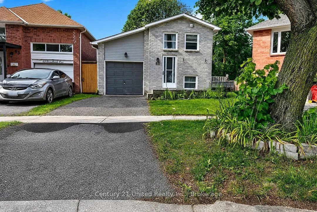 3 bed, $2,700 — Photo 1