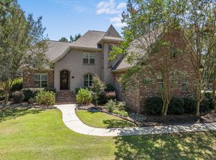 5 Magellan Rd, Hattiesburg, MS 39402