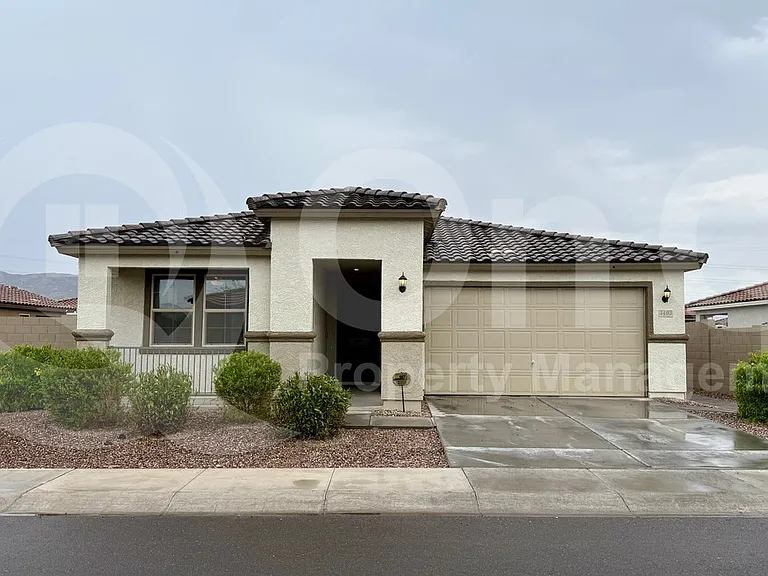 3403 W Pollack St — Photo 1