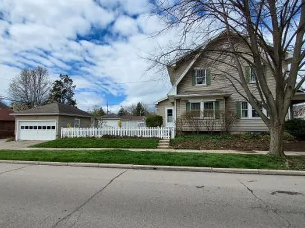 120 Monteray Ave, Oakwood, OH 45419