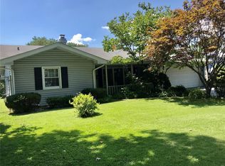810 Amherst Dr, East Alton, IL 62024