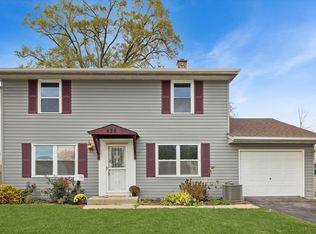 426 Norton Ave, Glendale Heights, IL 60139