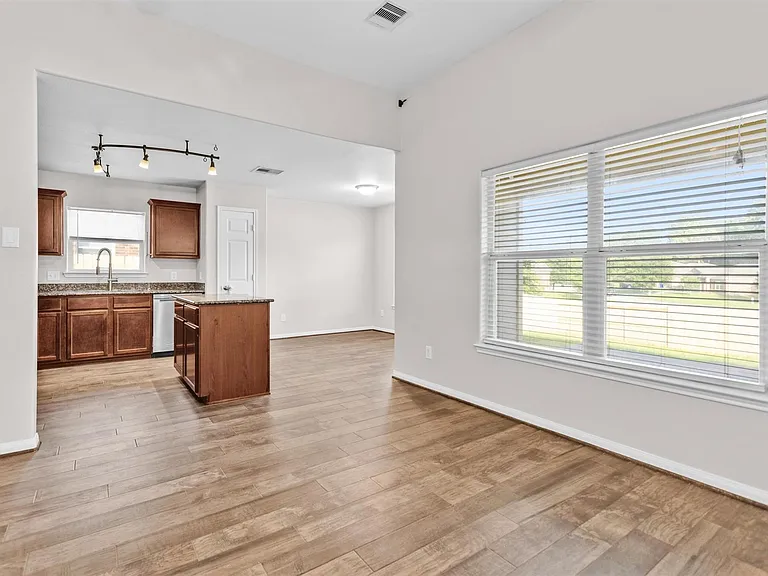 30822 W Lost Creek Blvd — Photo 14