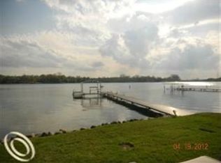 3211 Interlaken St, West Bloomfield, MI