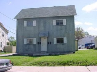 555 S Locust St, Valparaiso, IN 46383