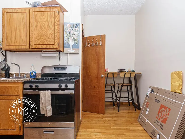 322 Rodney St #1 — Photo 7