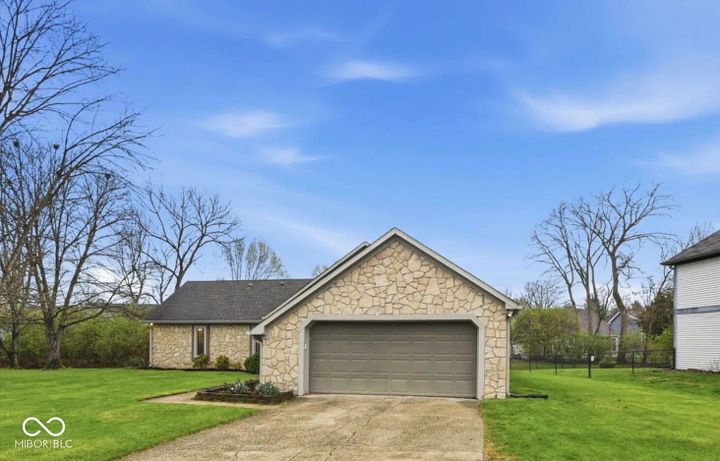 7530 Teel Way photo 1