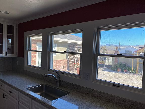 5th image of 7041 Lovers Ln