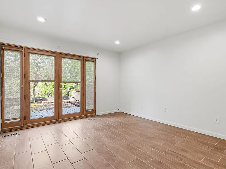 23 Darien #A — Photo 20