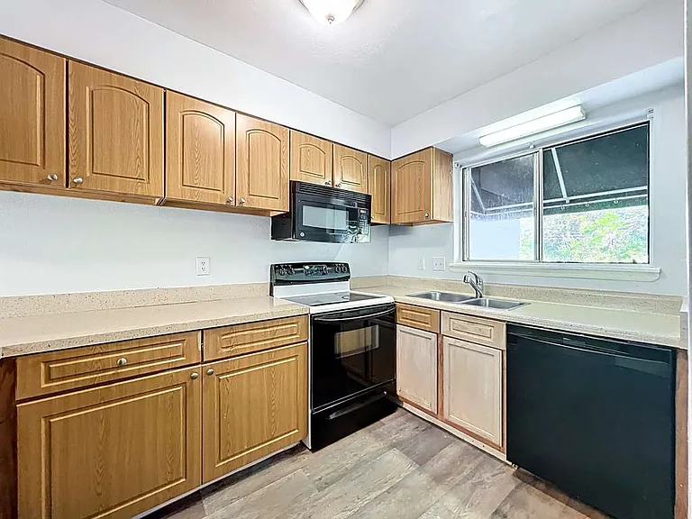 4117 S Semoran Blvd #14 — Photo 9