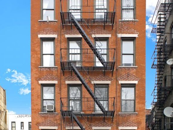 5th image of 197 E 3rd St APT 10
