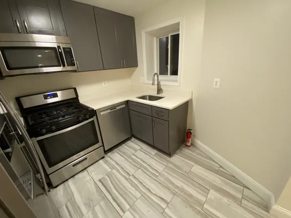 3021 15th St NW APT 1, Washington, DC 20009