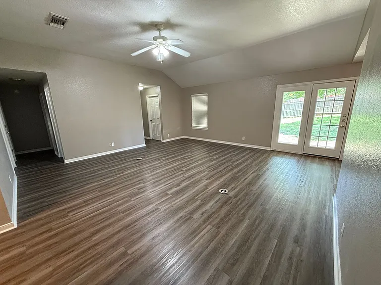 1710 Quarry Trl — Photo 5