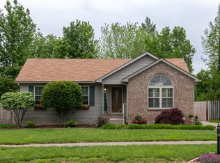 10515 Charleswood Rd, Louisville, KY