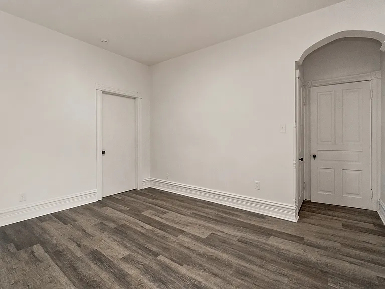 46 S 10th St #2 — Photo 10