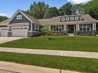 3803 Elio Way, Valparaiso, IN 46385